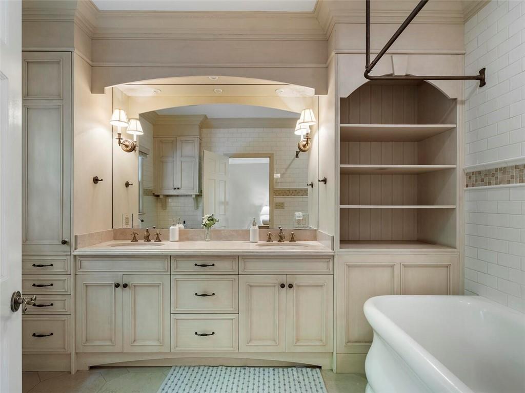 5230 Northside Drive NW