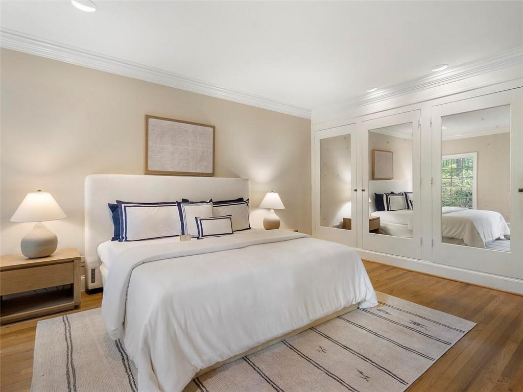 5230 Northside Drive NW