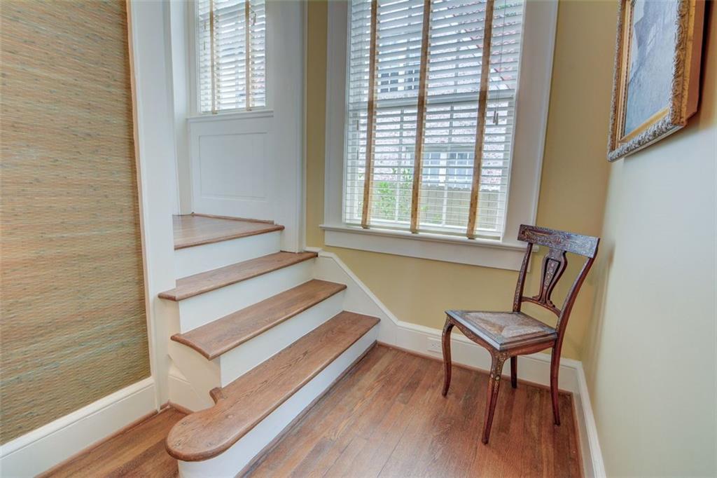 2089 Mckinley Road NW