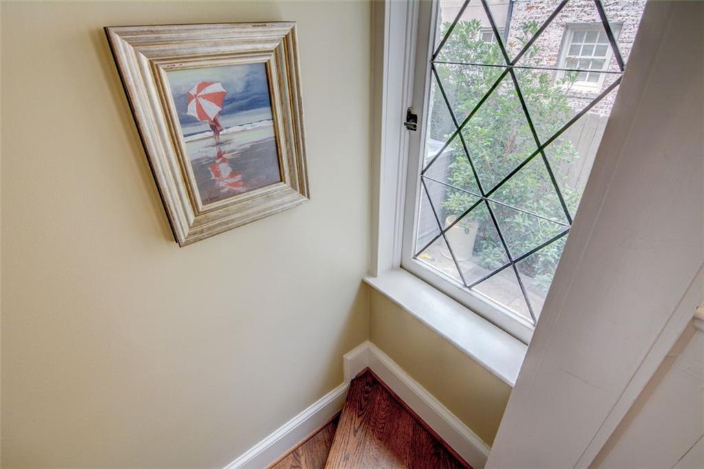 2089 Mckinley Road NW