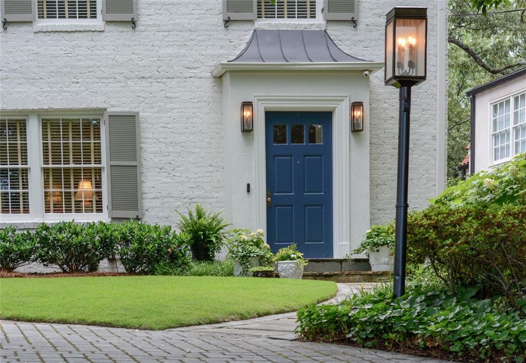 2089 Mckinley Road NW