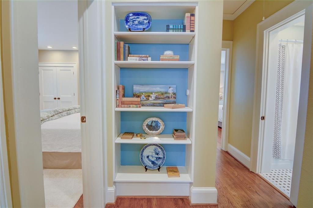 2089 Mckinley Road NW