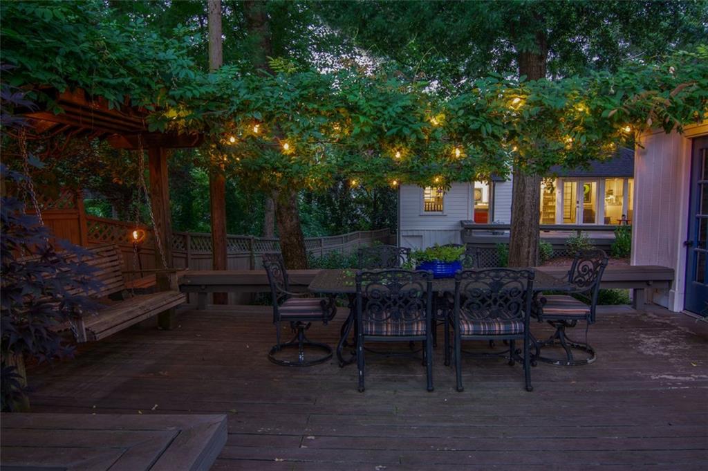 2089 Mckinley Road NW