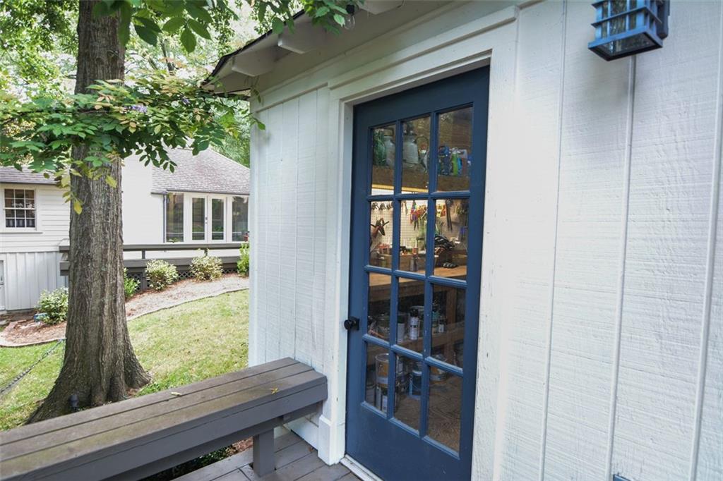 2089 Mckinley Road NW