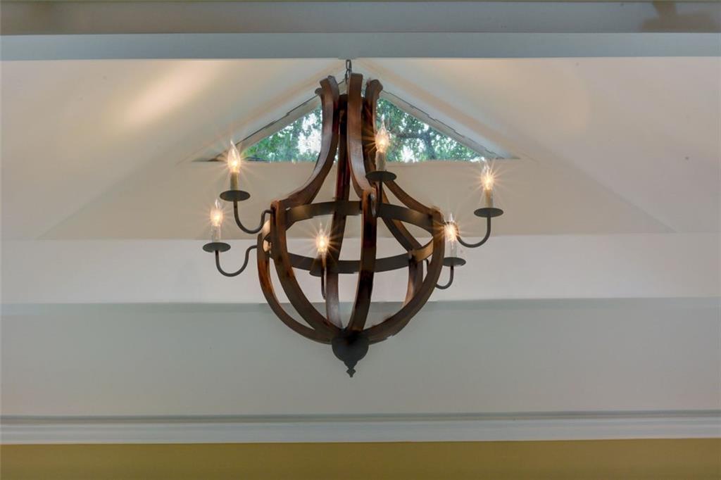 2089 Mckinley Road NW