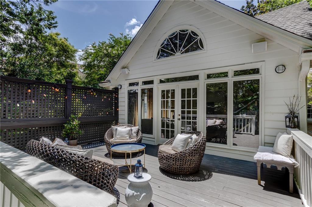 851 Woodley Drive NW