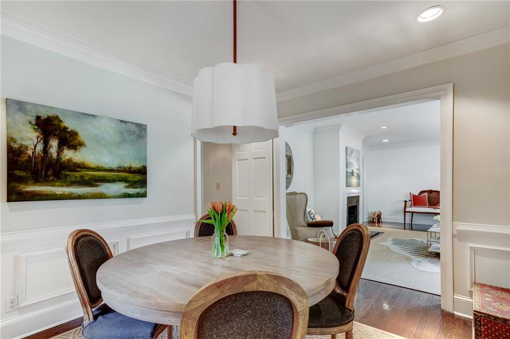 851 Woodley Drive NW