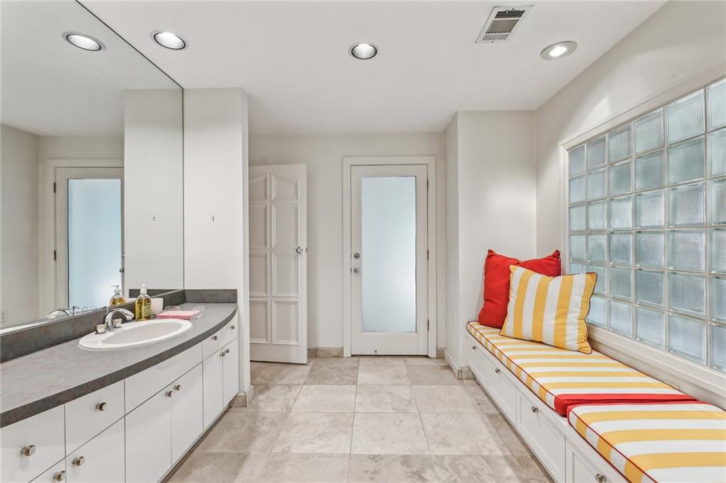 685 Tanglewood Trail