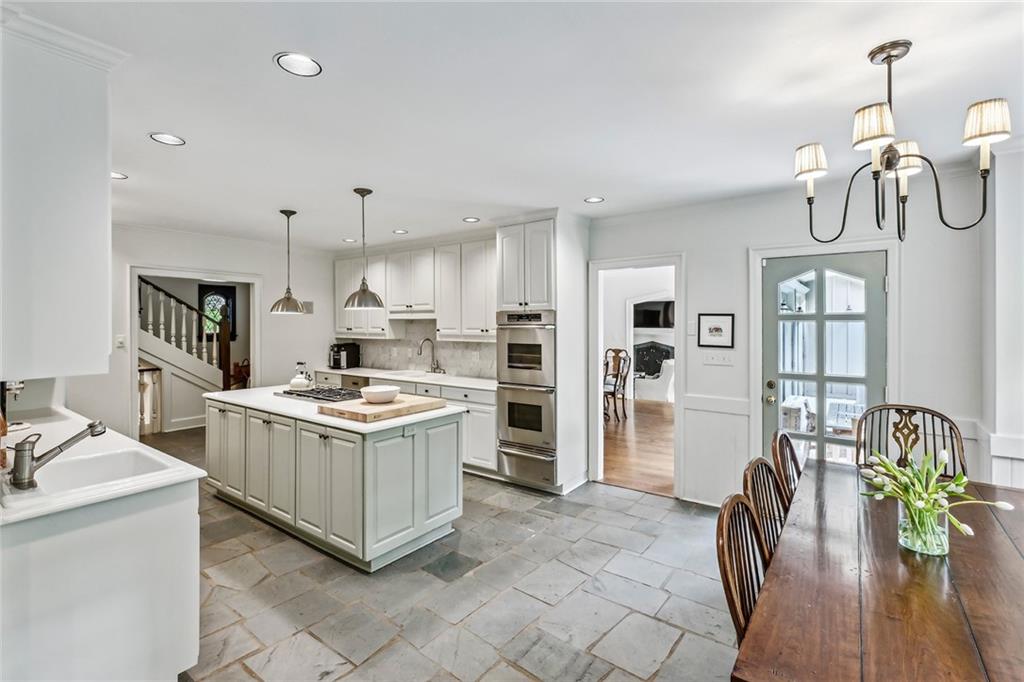 685 Tanglewood Trail