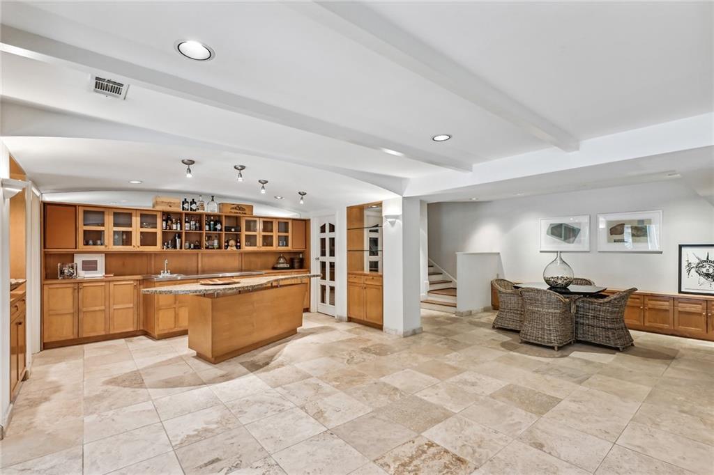 685 Tanglewood Trail