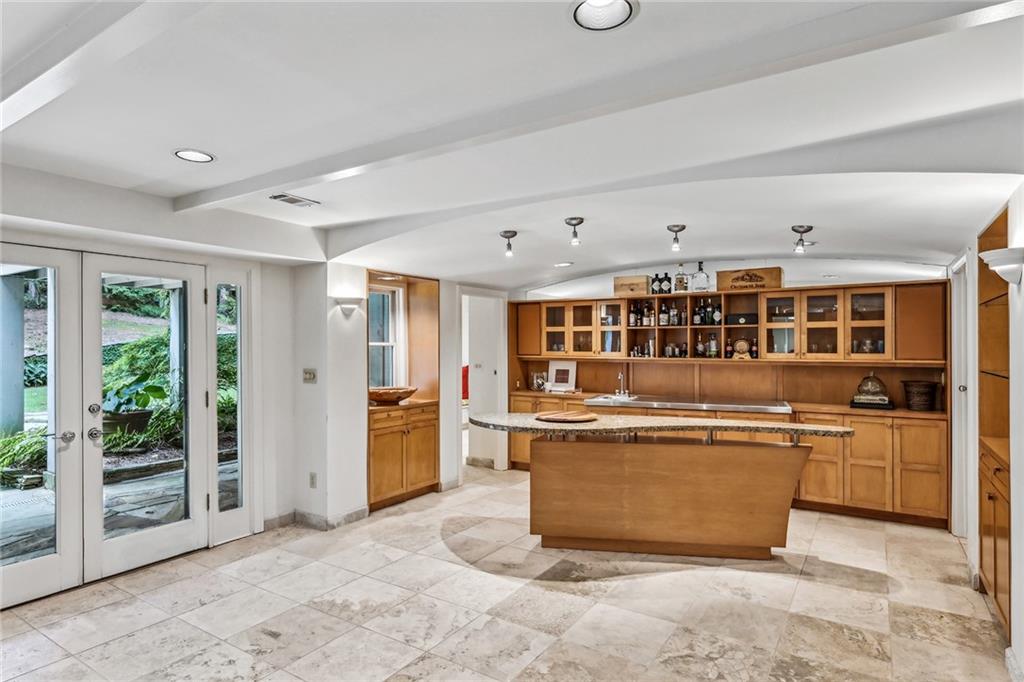 685 Tanglewood Trail