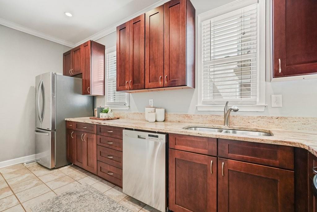 1170 N Highland Avenue NE Unit B3