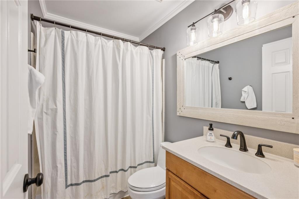 1175 Morningside Place NE