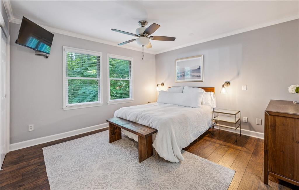 1175 Morningside Place NE