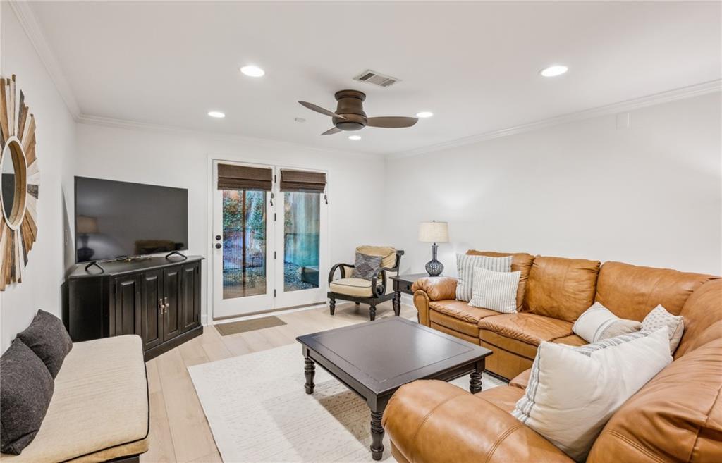 1175 Morningside Place NE