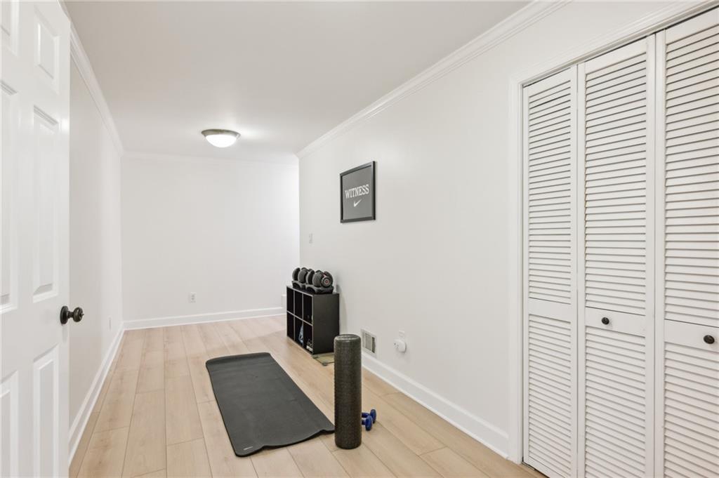 1175 Morningside Place NE