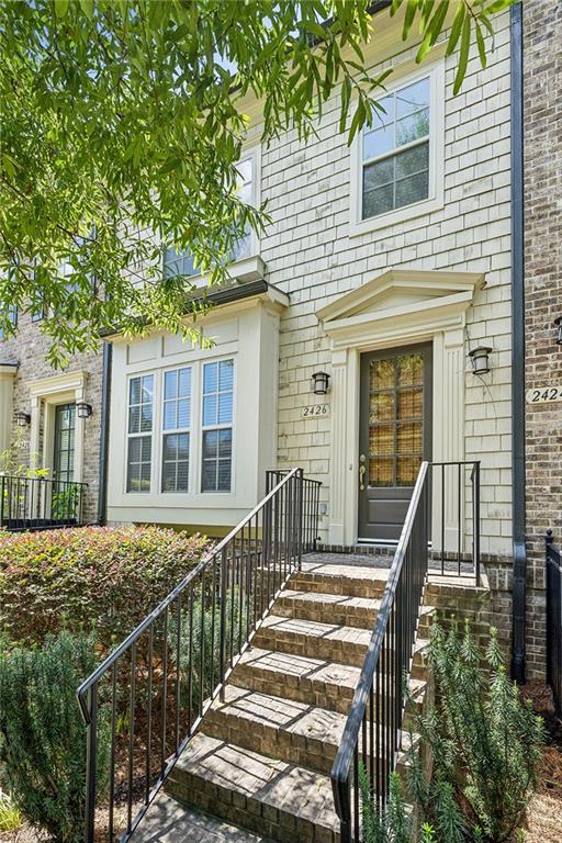 2426 Gatebury Circle