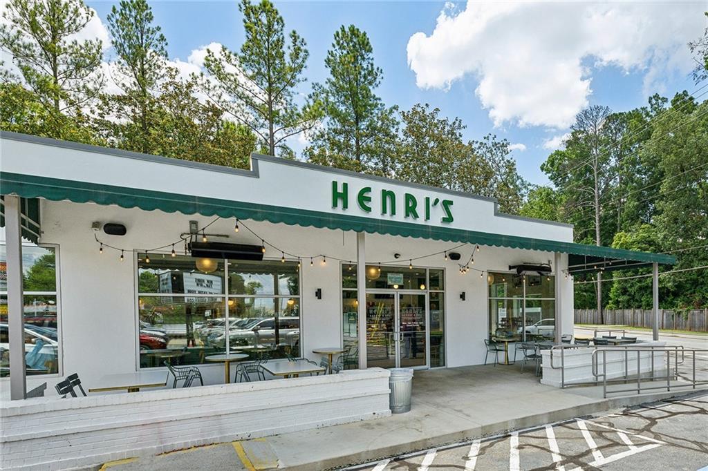 2426 Gatebury Circle