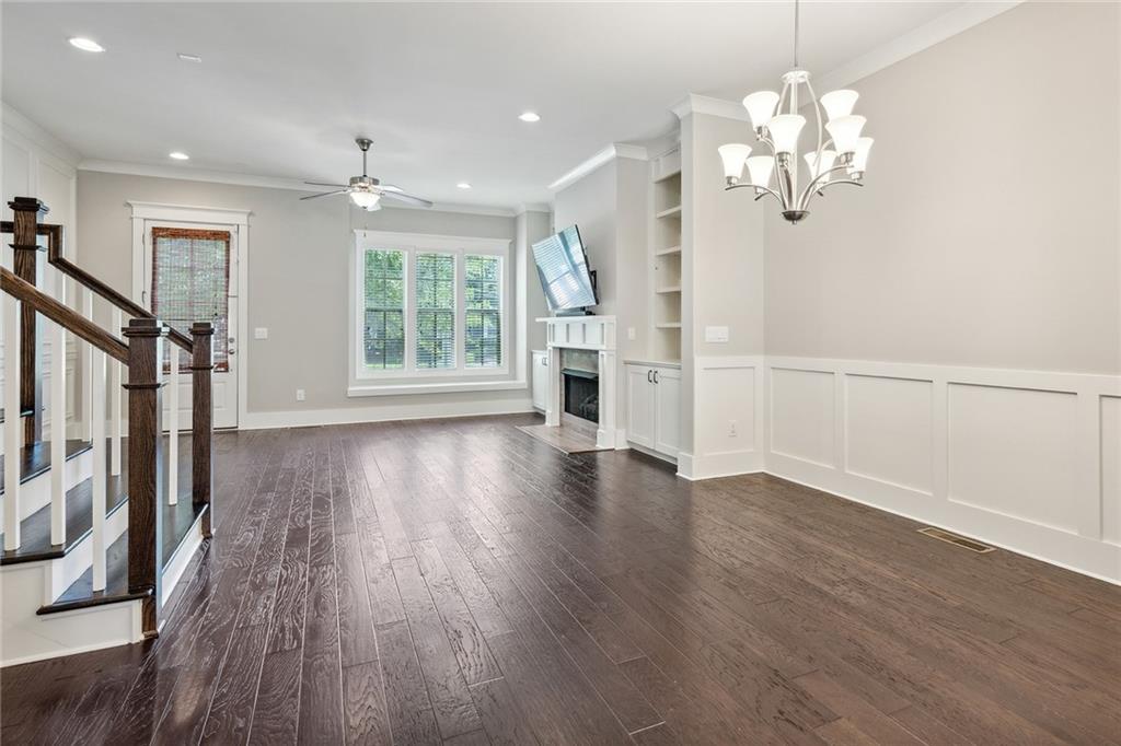 2426 Gatebury Circle