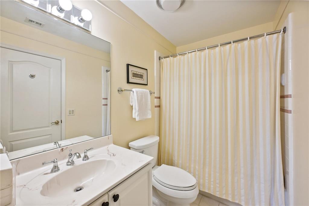 3475 Oak Valley Road NE Unit 630