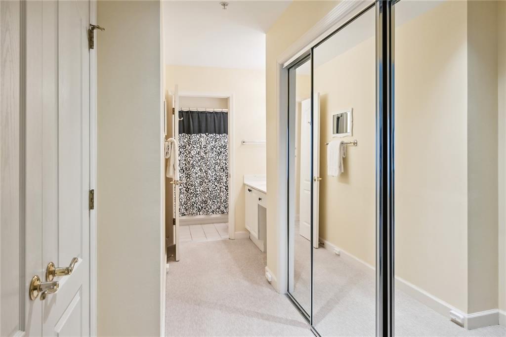 3475 Oak Valley Road NE Unit 630