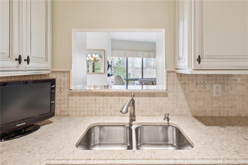 3475 Oak Valley Road NE Unit 630