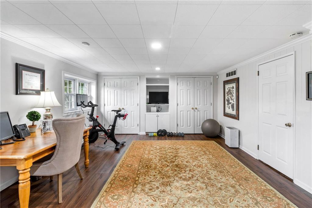 820 Loridans Circle NE