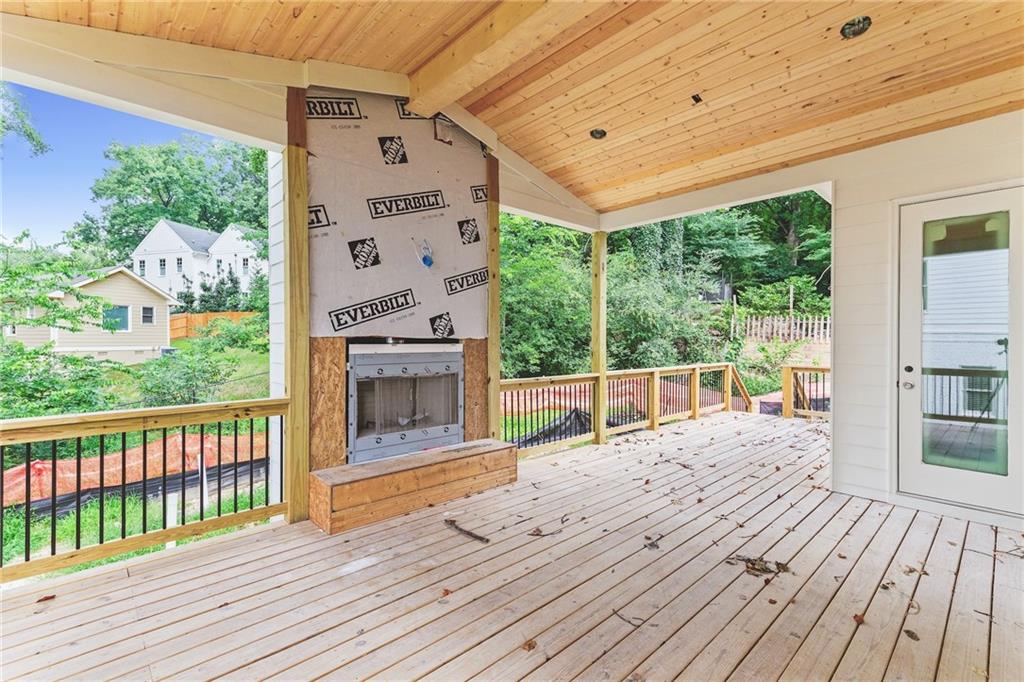 2444 Drew Valley Road NE