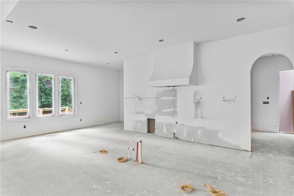 2444 Drew Valley Road NE