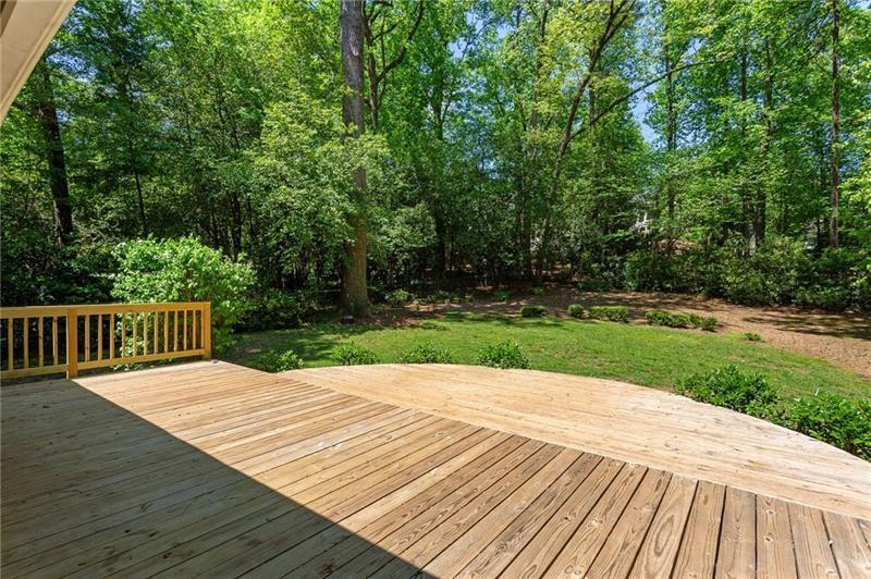 2363 Northside Parkway NW