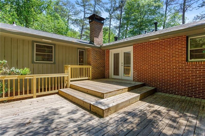 2363 Northside Parkway NW