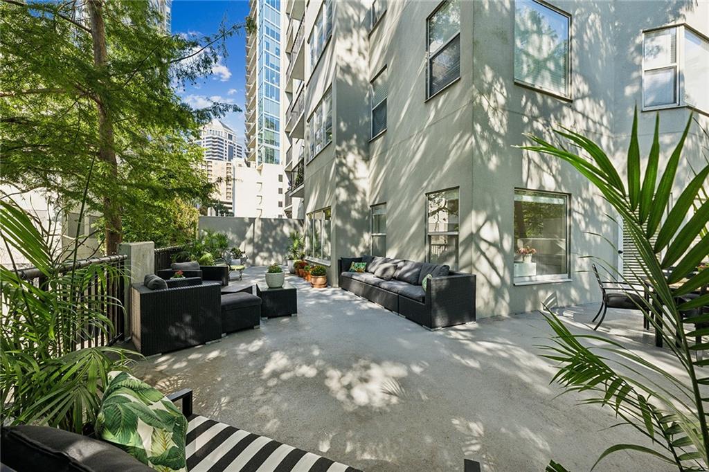 275 13th Street NE Unit 102