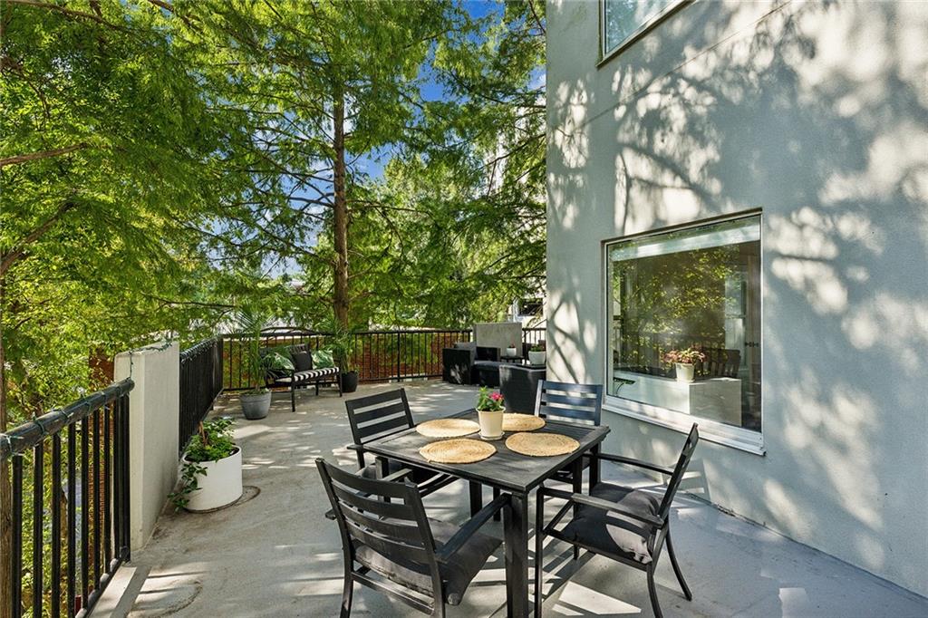 275 13th Street NE Unit 102