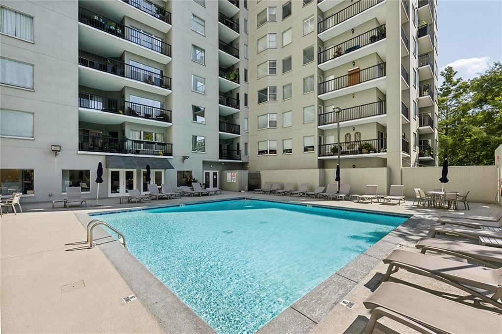 275 13th Street NE Unit 102