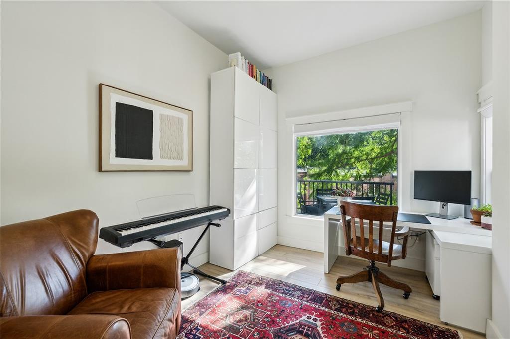 275 13th Street NE Unit 102