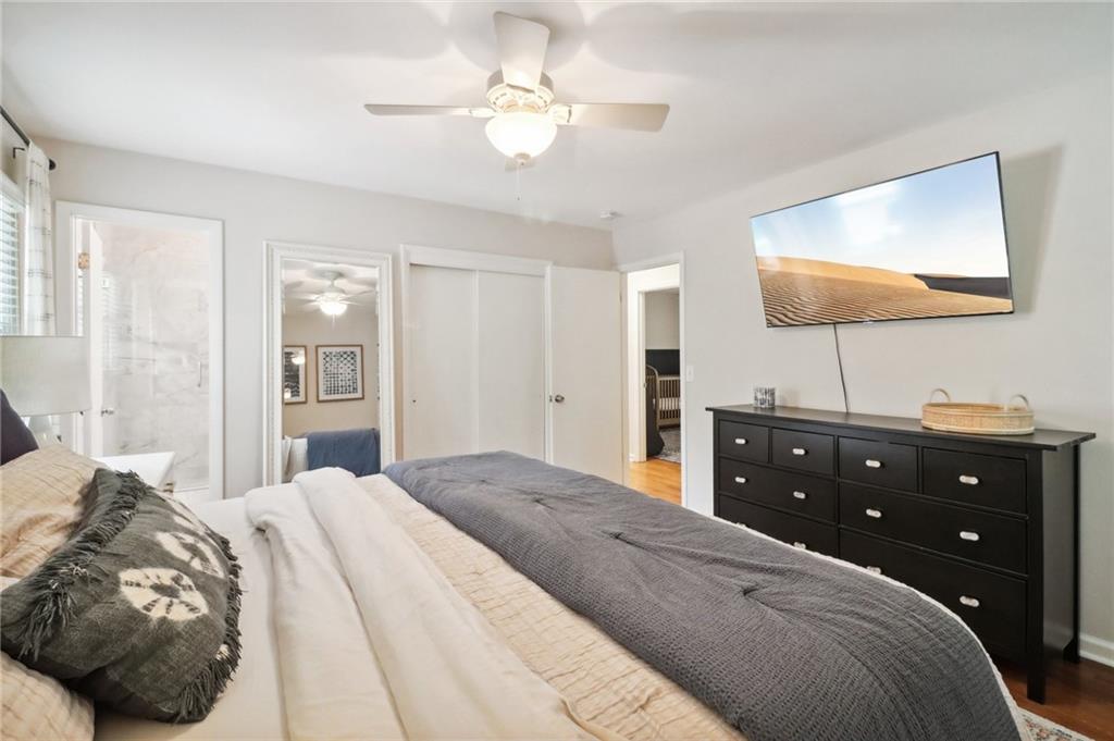 1563 Runnymeade Road NE