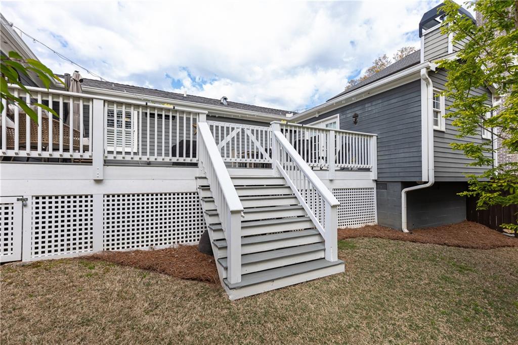 2667 N Thompson Road NE