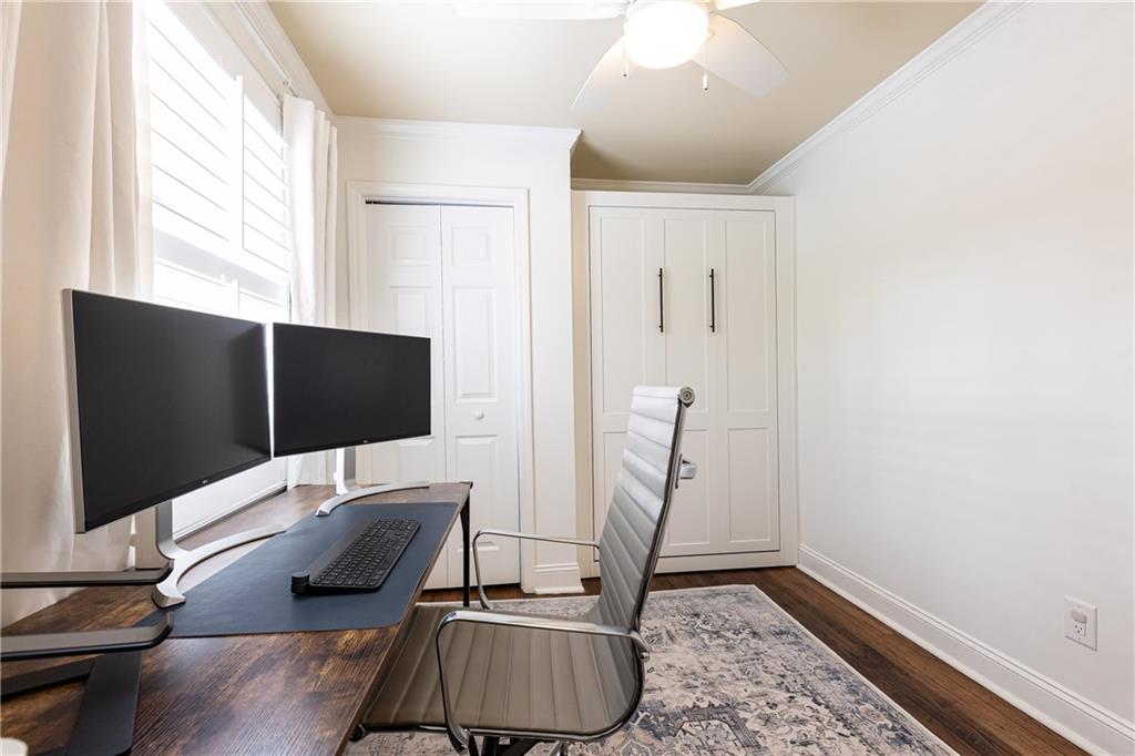 2667 N Thompson Road NE