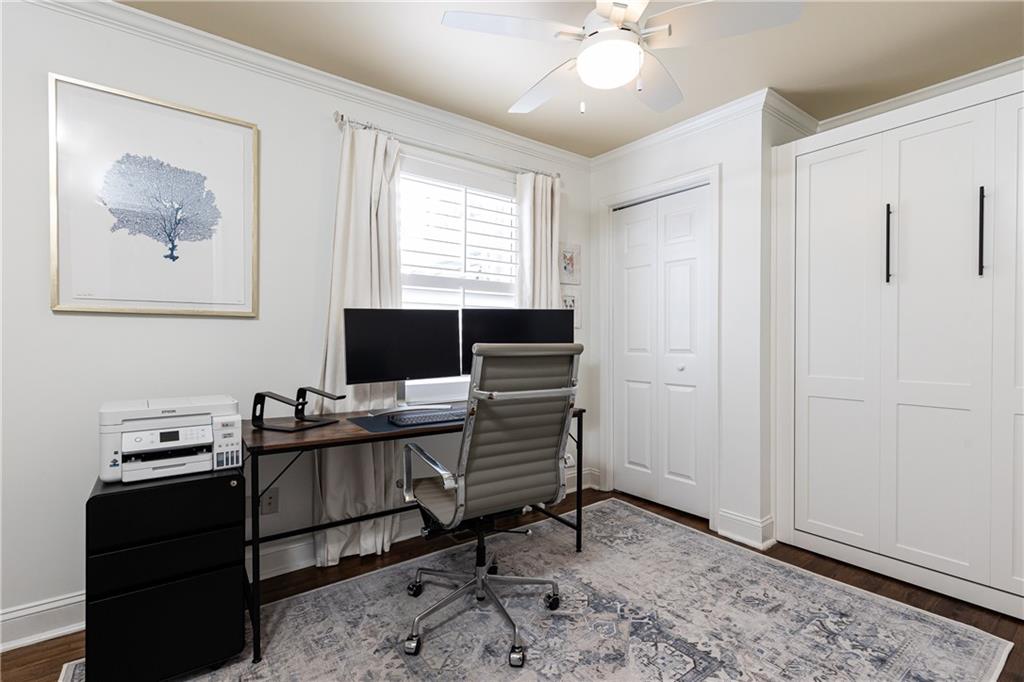 2667 N Thompson Road NE