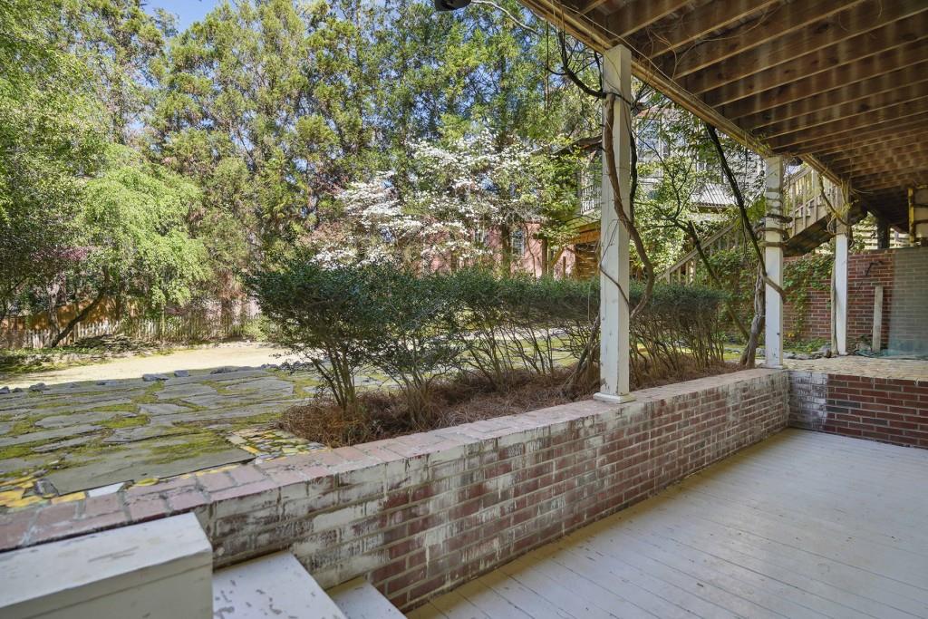 2985 Devonshire Place NW