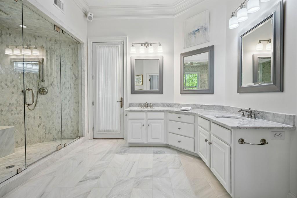 2985 Devonshire Place NW