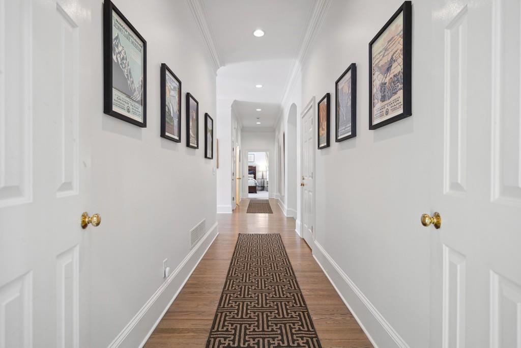 2985 Devonshire Place NW