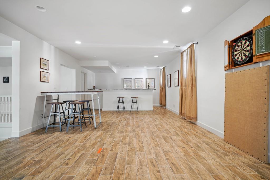 2985 Devonshire Place NW