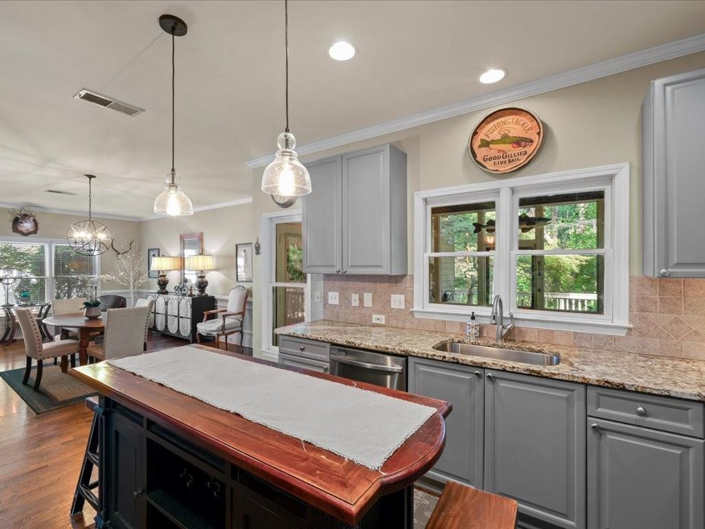 2255 Harry Brooks Drive NW