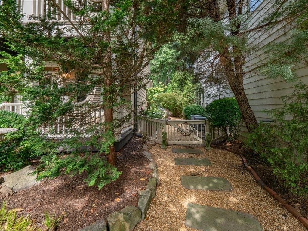 2255 Harry Brooks Drive NW