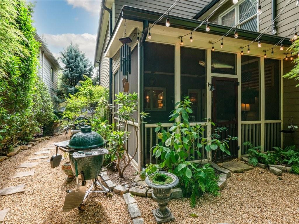 2255 Harry Brooks Drive NW