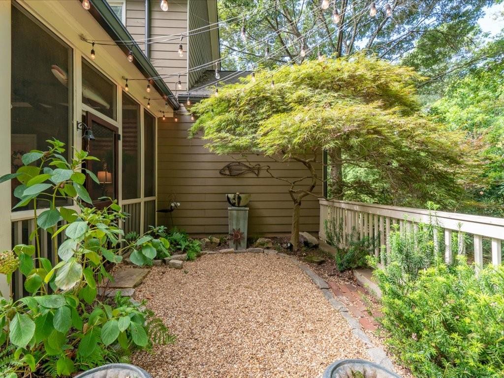 2255 Harry Brooks Drive NW