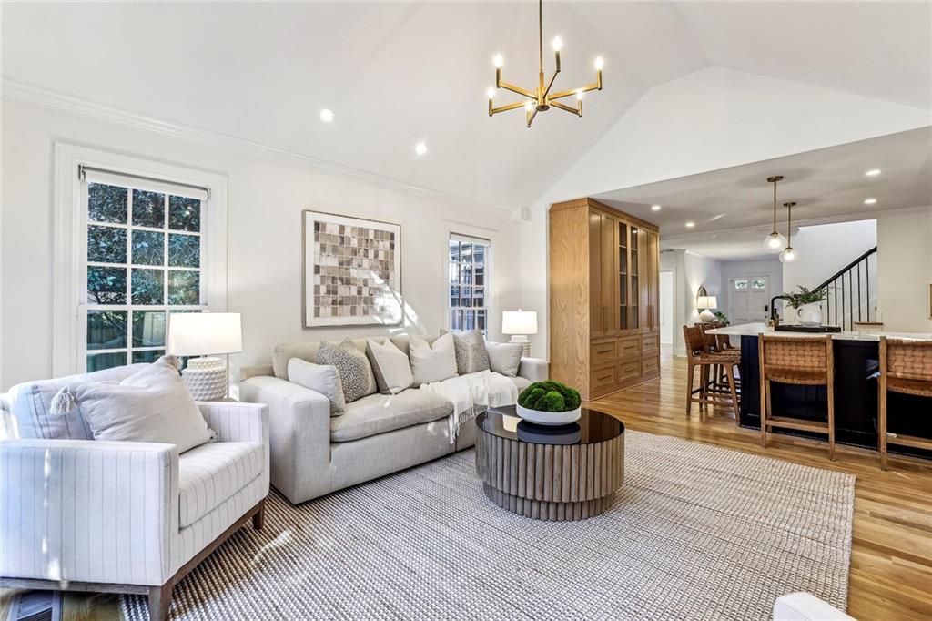 2508 Acorn Avenue NE