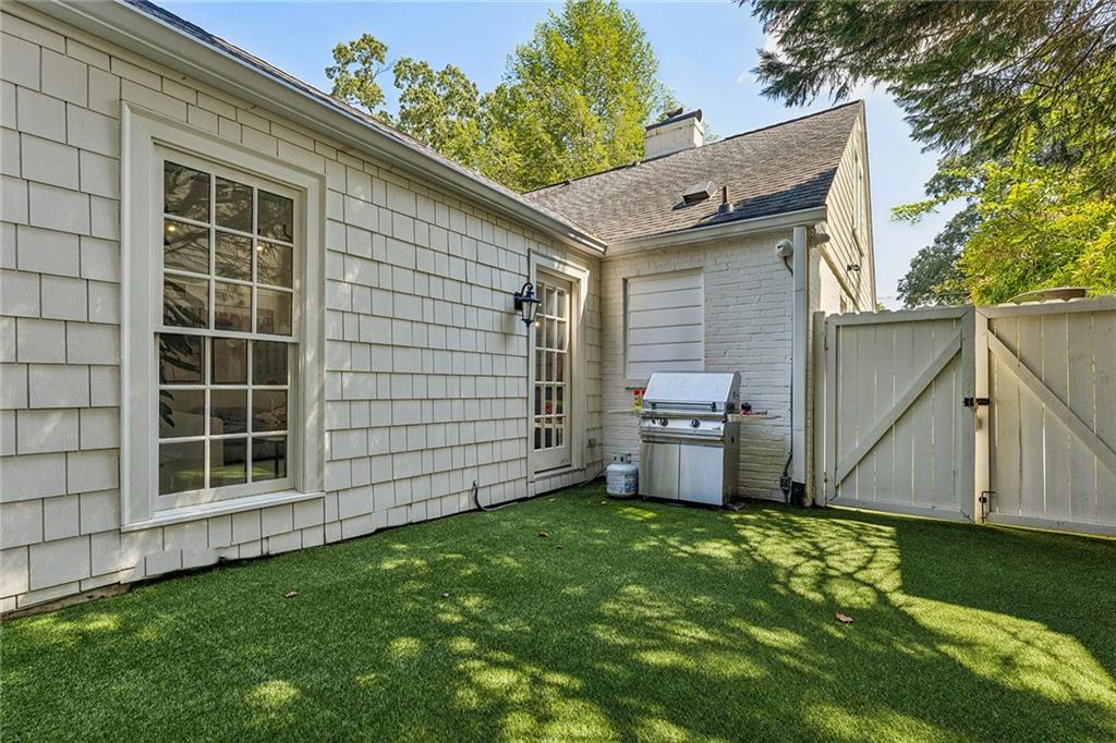 2508 Acorn Avenue NE