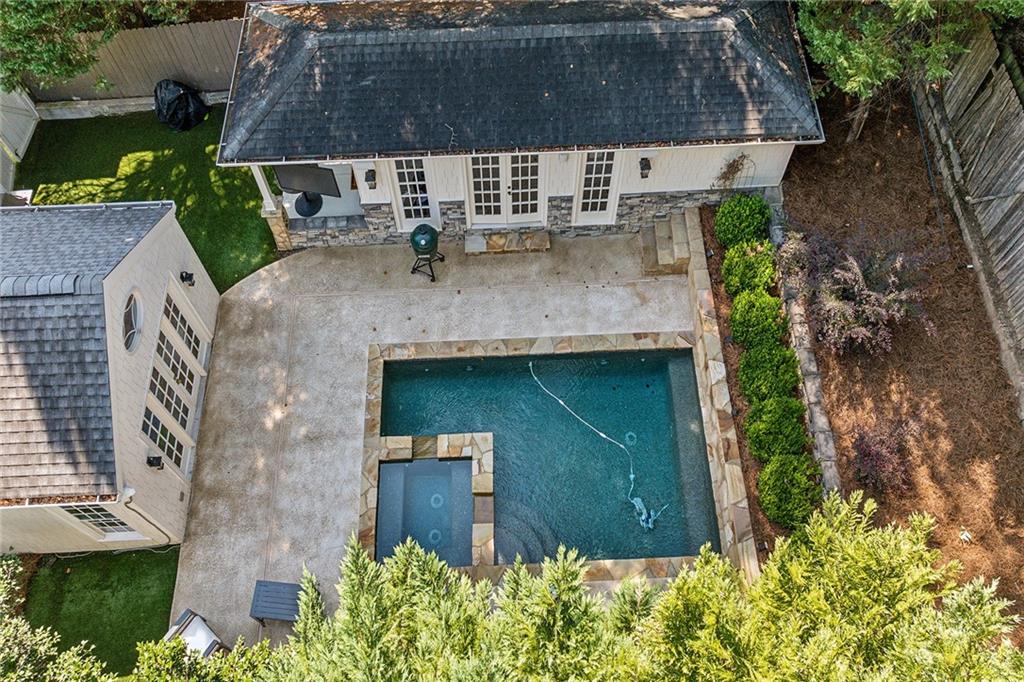 2508 Acorn Avenue NE